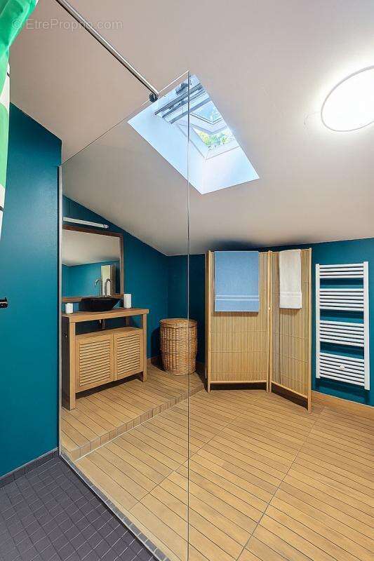 Maison à MORIERES-LES-AVIGNON