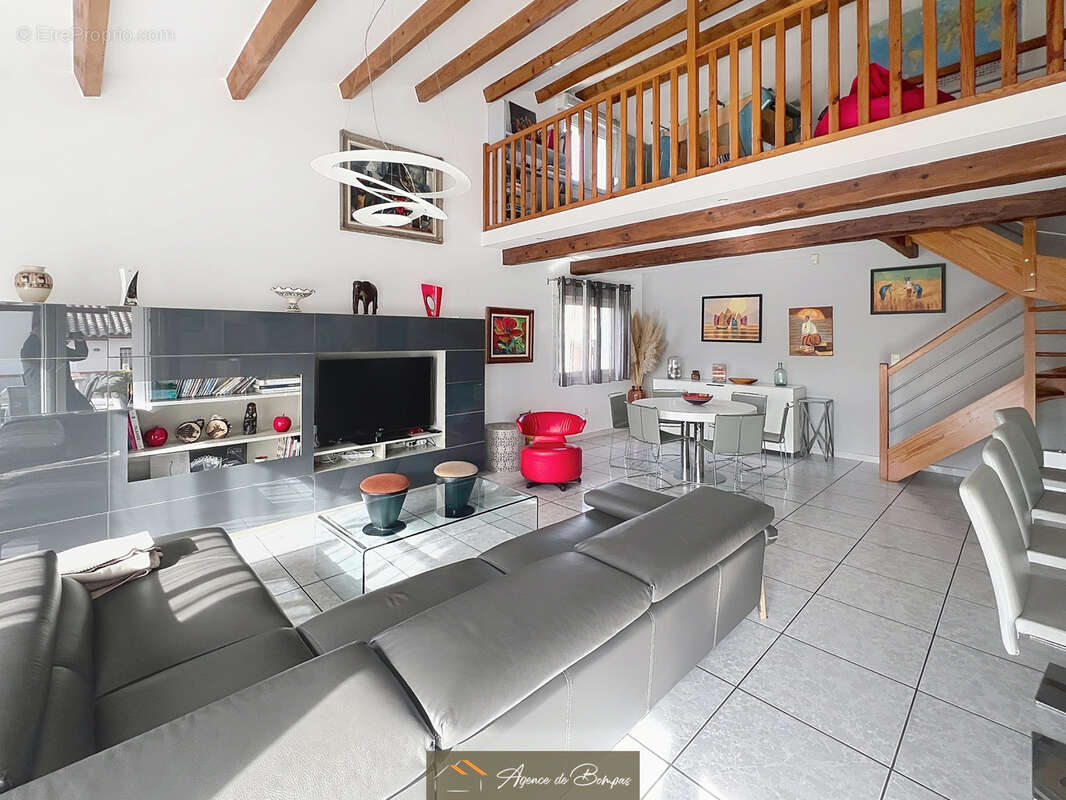 Maison à BOMPAS