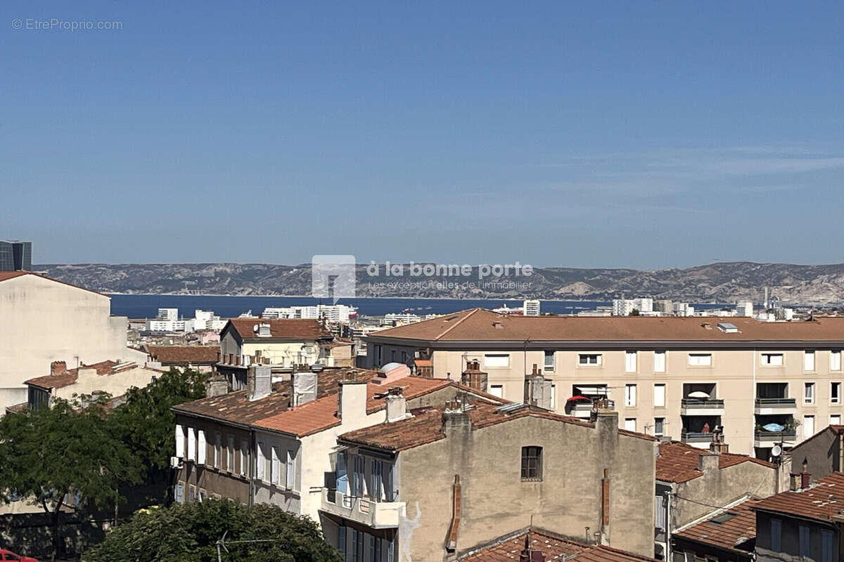 Appartement 70 m² à Marseille-4e  - photo 6
