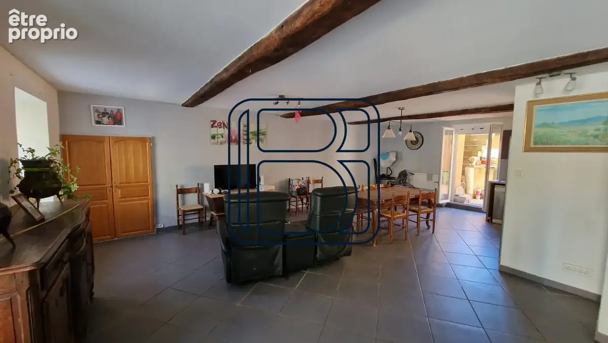 Maison 8 pièces 145 m² à vendre à Courpiere (63120) - photo 3