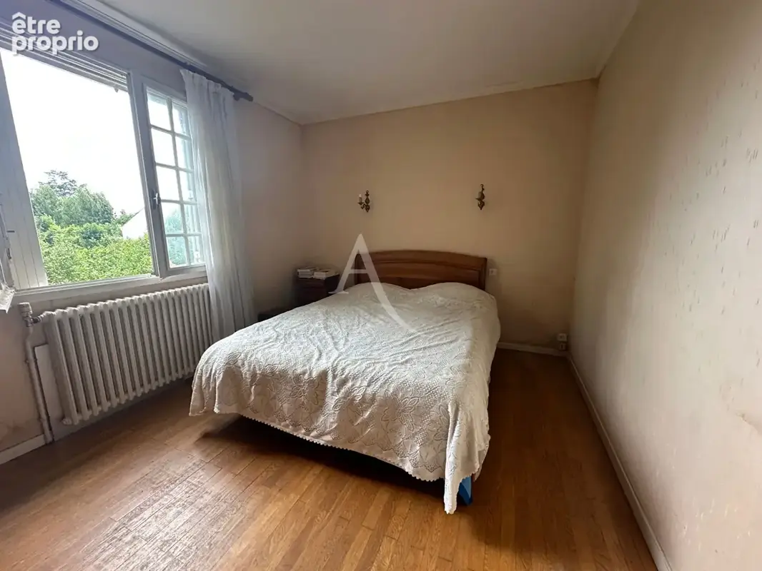Maison à rénover 4 chambres à vendre en plein centre d'Aizenay - photo 4