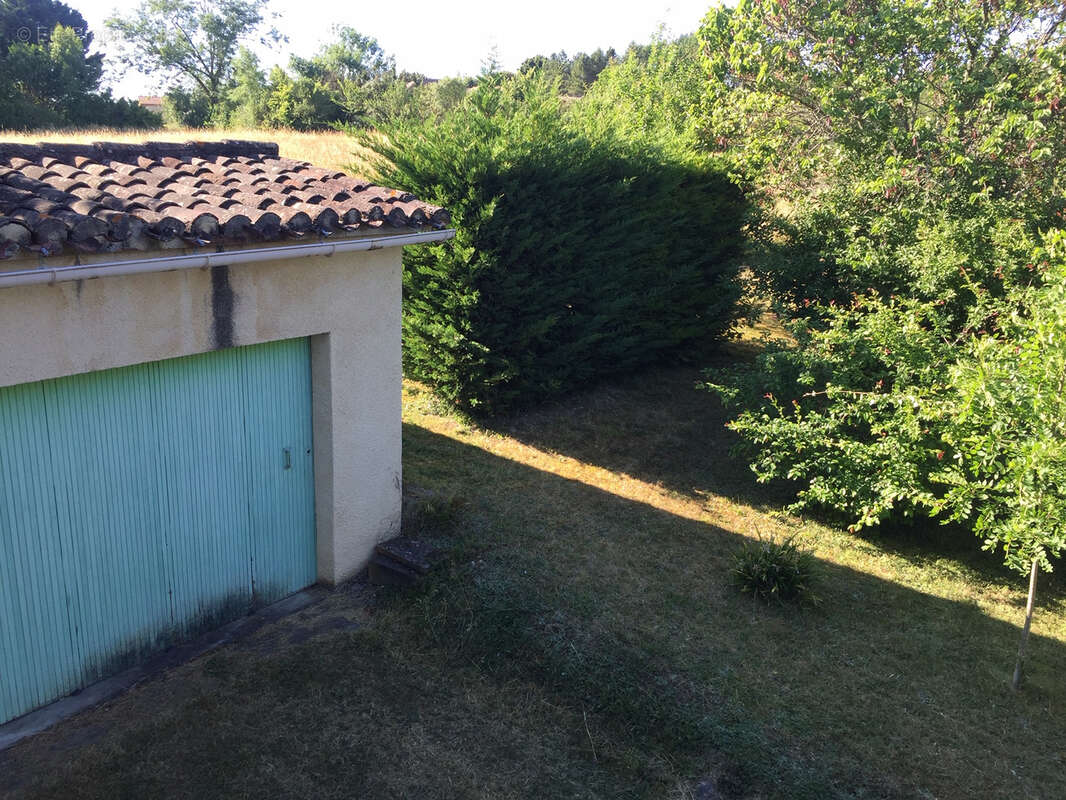 Maison à CASTELNAU-MONTRATIER