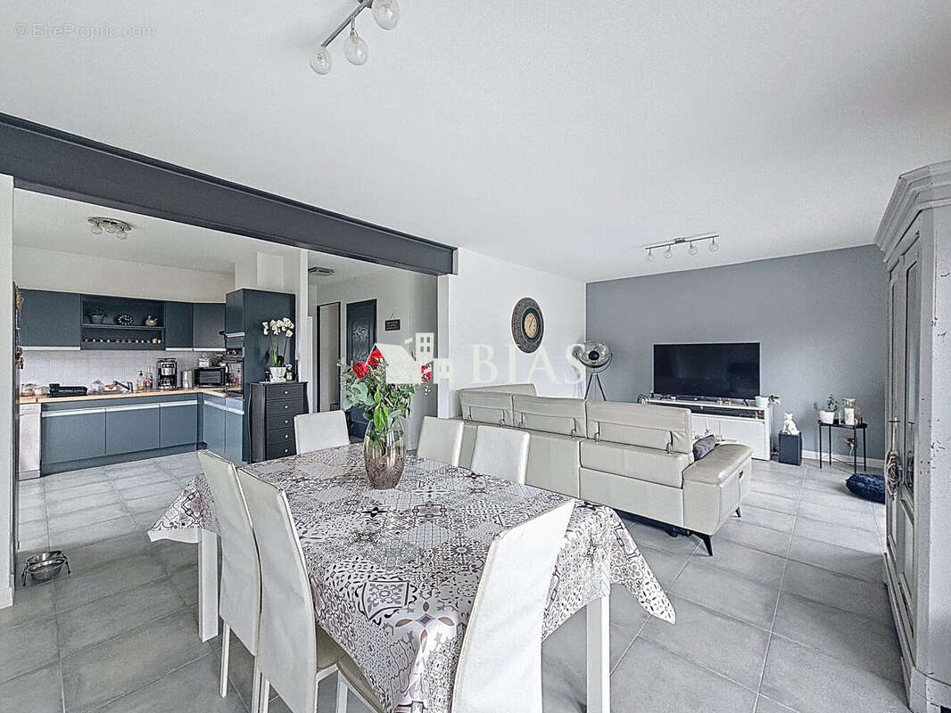 Maison à LE NEUBOURG