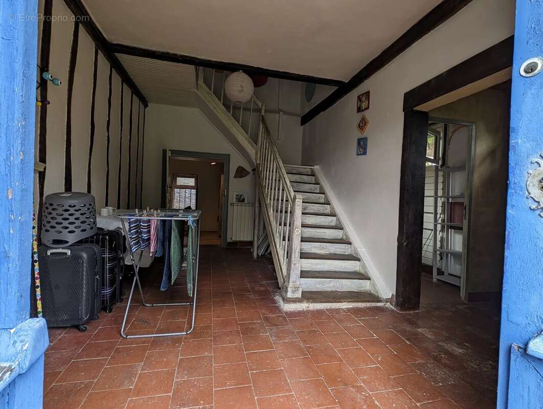 Maison à SAUVETERRE