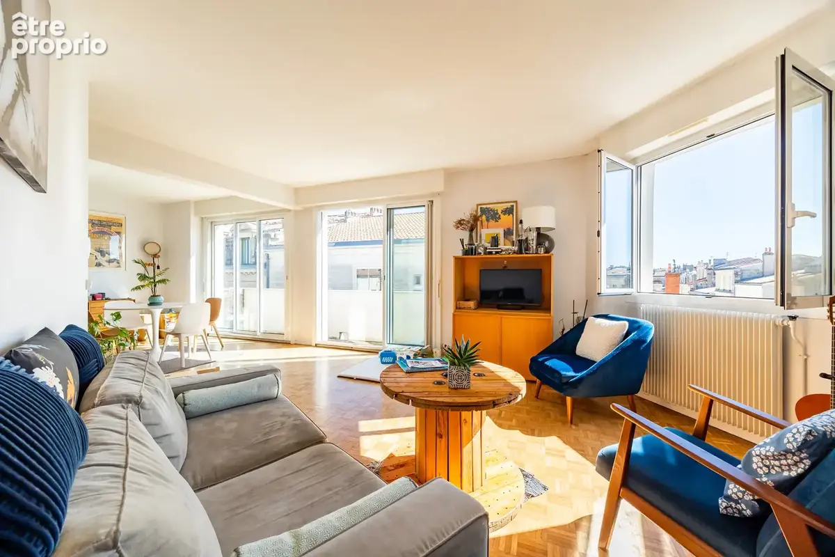 Bordeaux appartement très lumineux, 2 chambres, balcons - photo 2