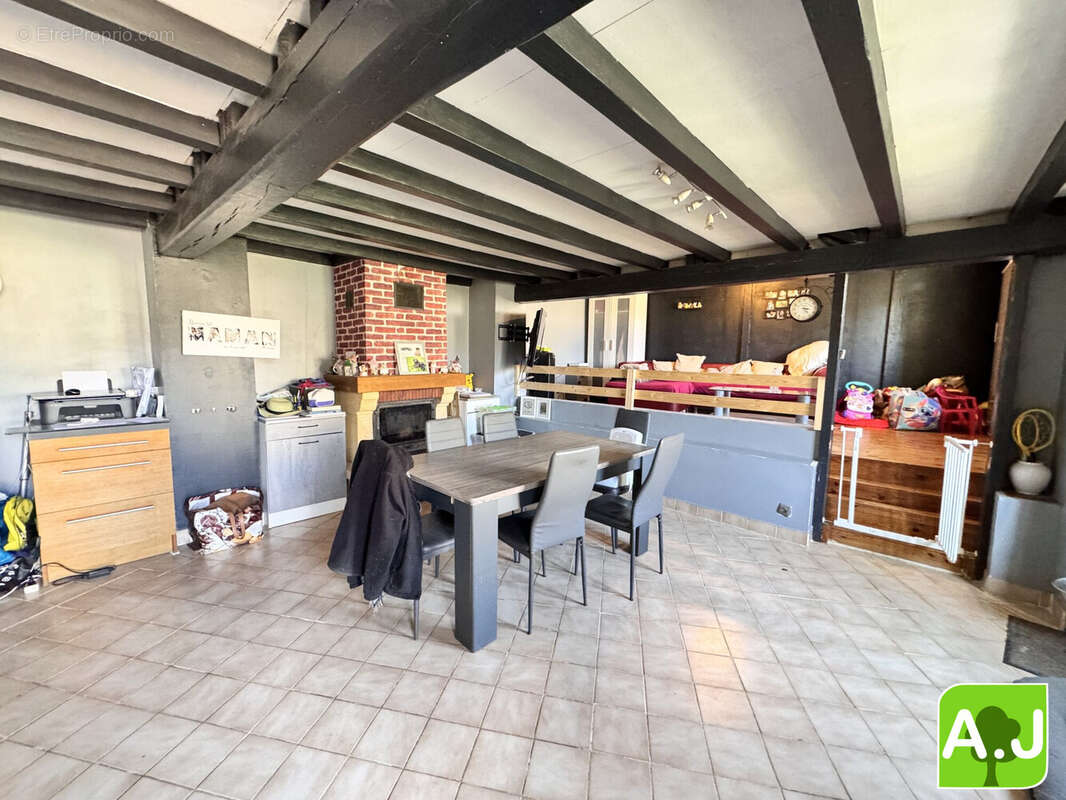 Maison à ILLIERS-L'EVEQUE