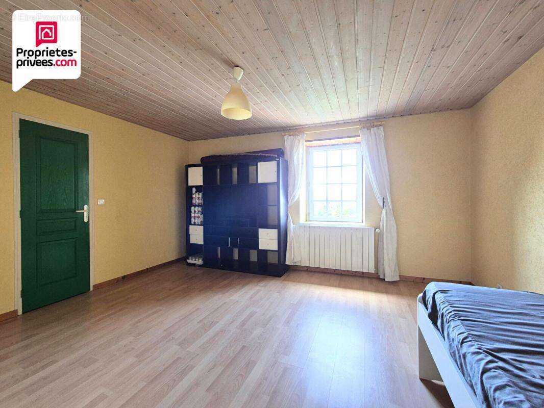 Maison à SAINT-CERGUES