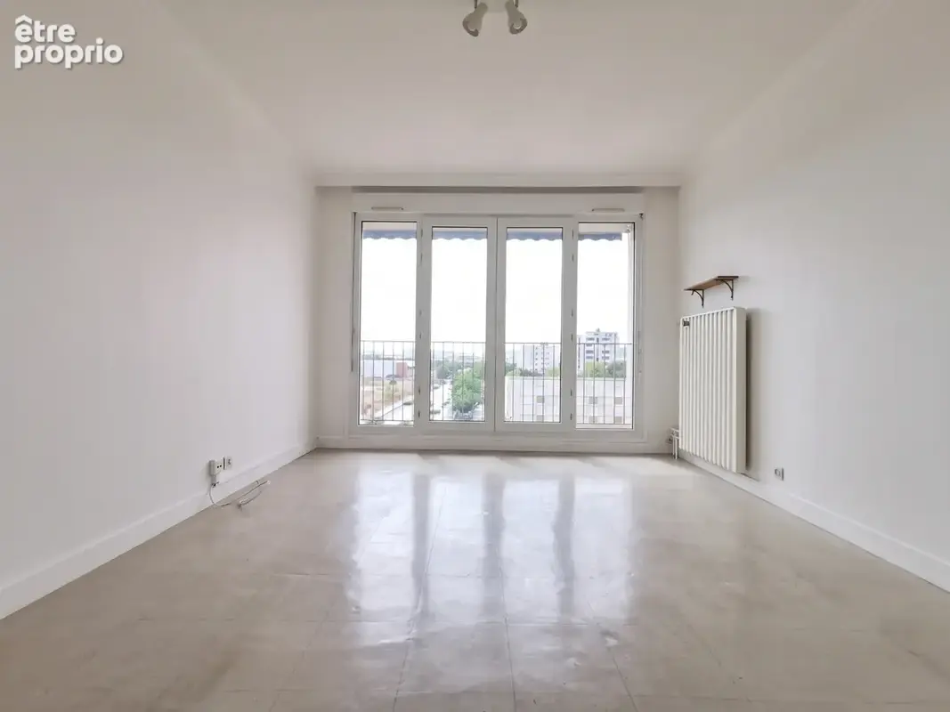 Appartement lumineux avec grand balcon. - photo 2