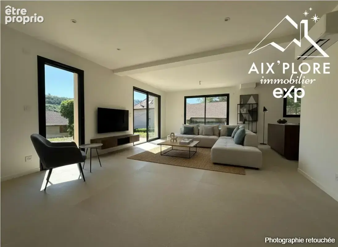 Maison 102 m² à Saint-Pierre-De-Curtille  - photo 4