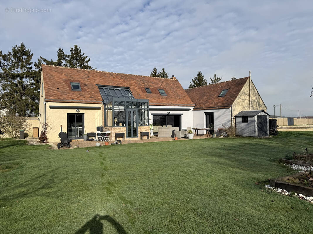 Maison à CHATAINCOURT