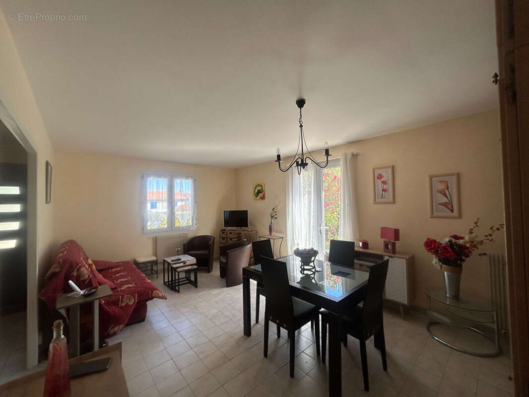 Maison 3 chambres avec garage et jardin à Fouras - photo 4