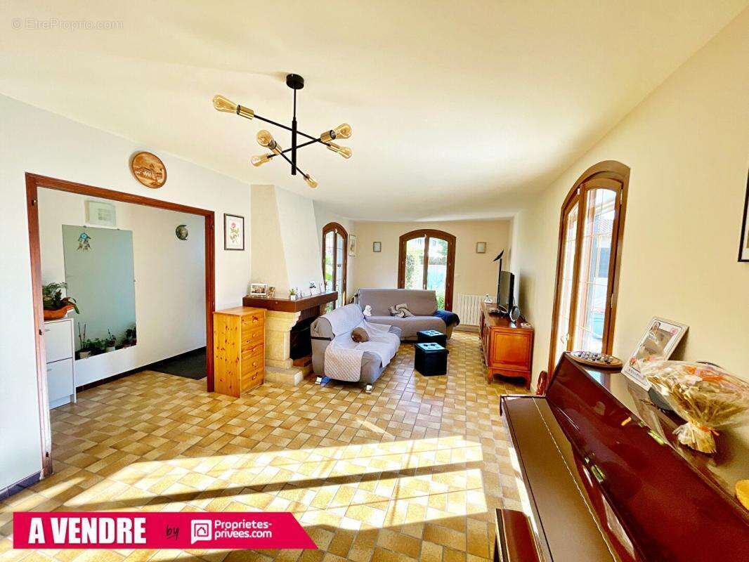 Maison à ARTIGUES-PRES-BORDEAUX