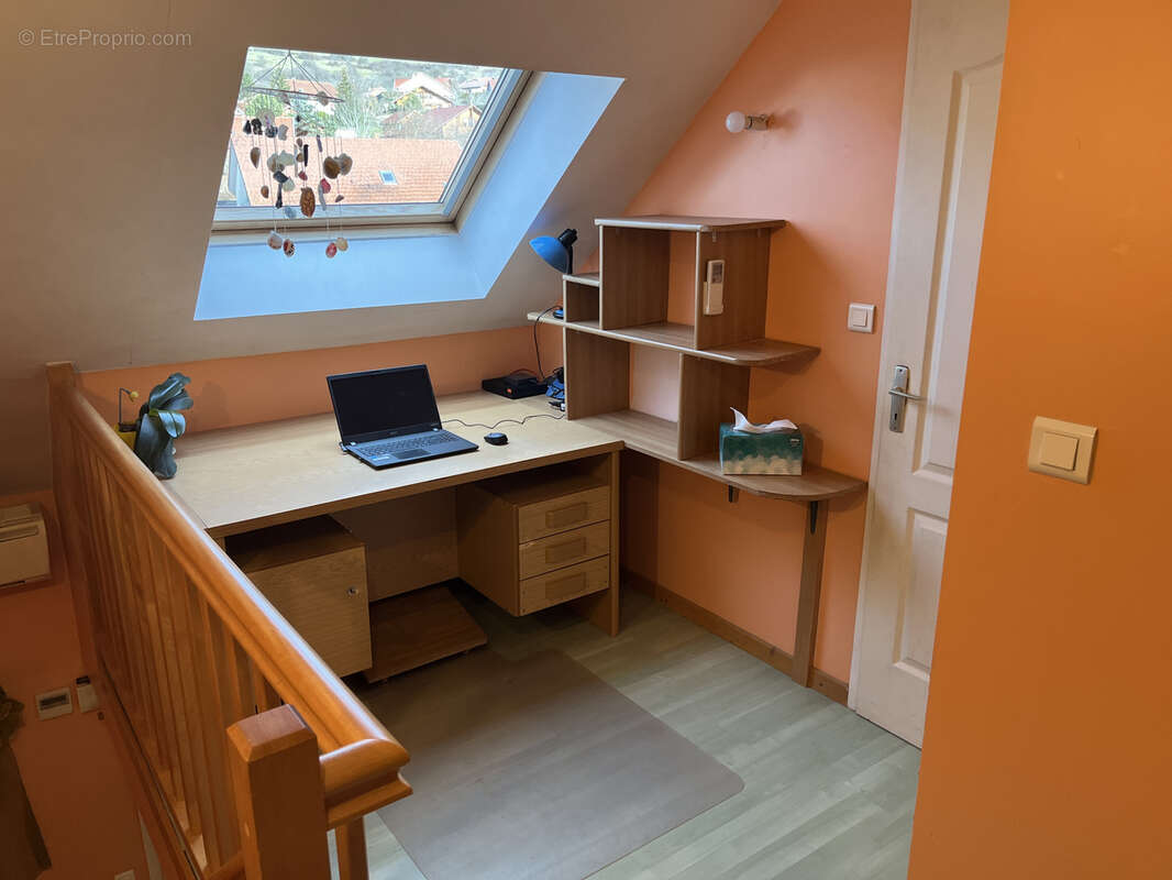 Maison de 101m2 sur près de 10 ares de terrain à Orchamps-Vennes - photo 14