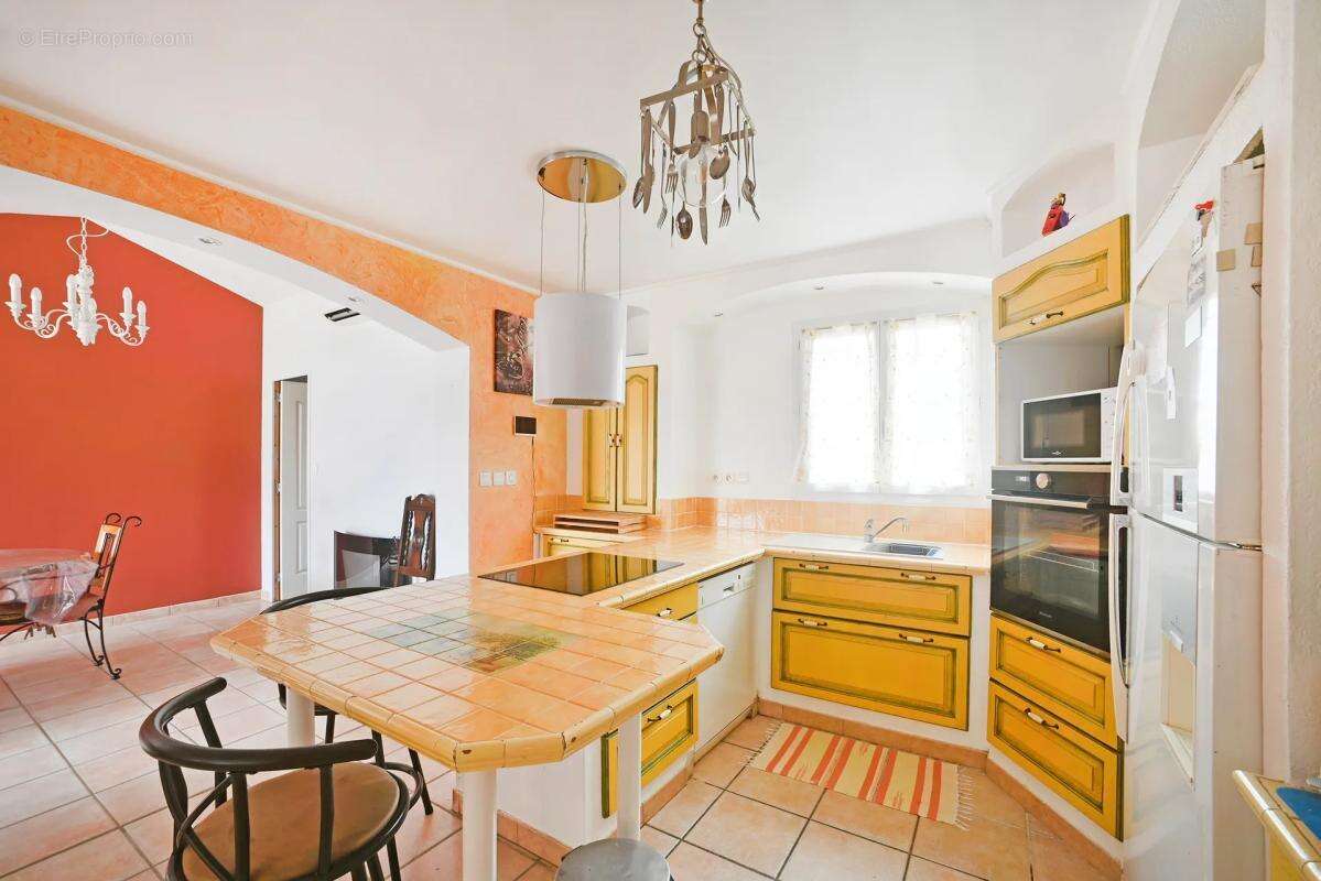 Maison à REDESSAN