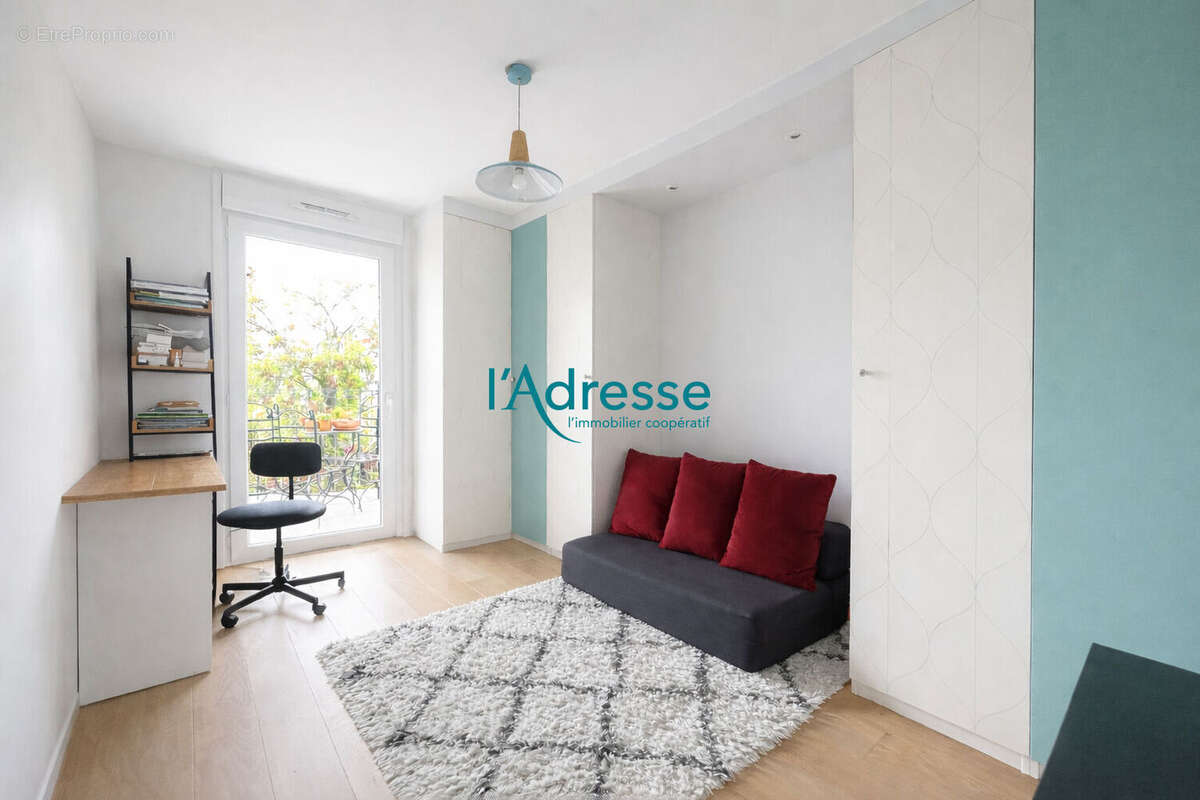 Appartement à NANTERRE