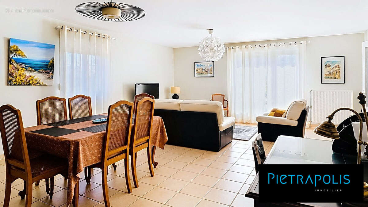 Maison 102 m² à Charnay-Les-Macon  - photo 5