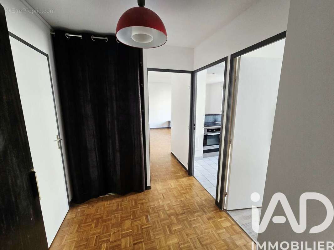 Photo 7 - Appartement à LYON-7E