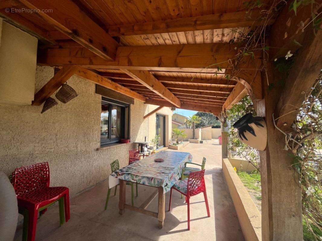 Maison à FEURS