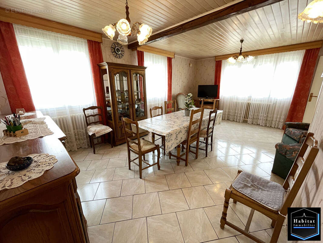 Maison à SAINT-MARD