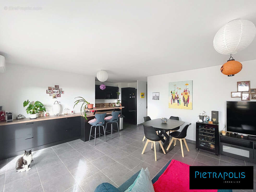 Appartement à LYON-8E