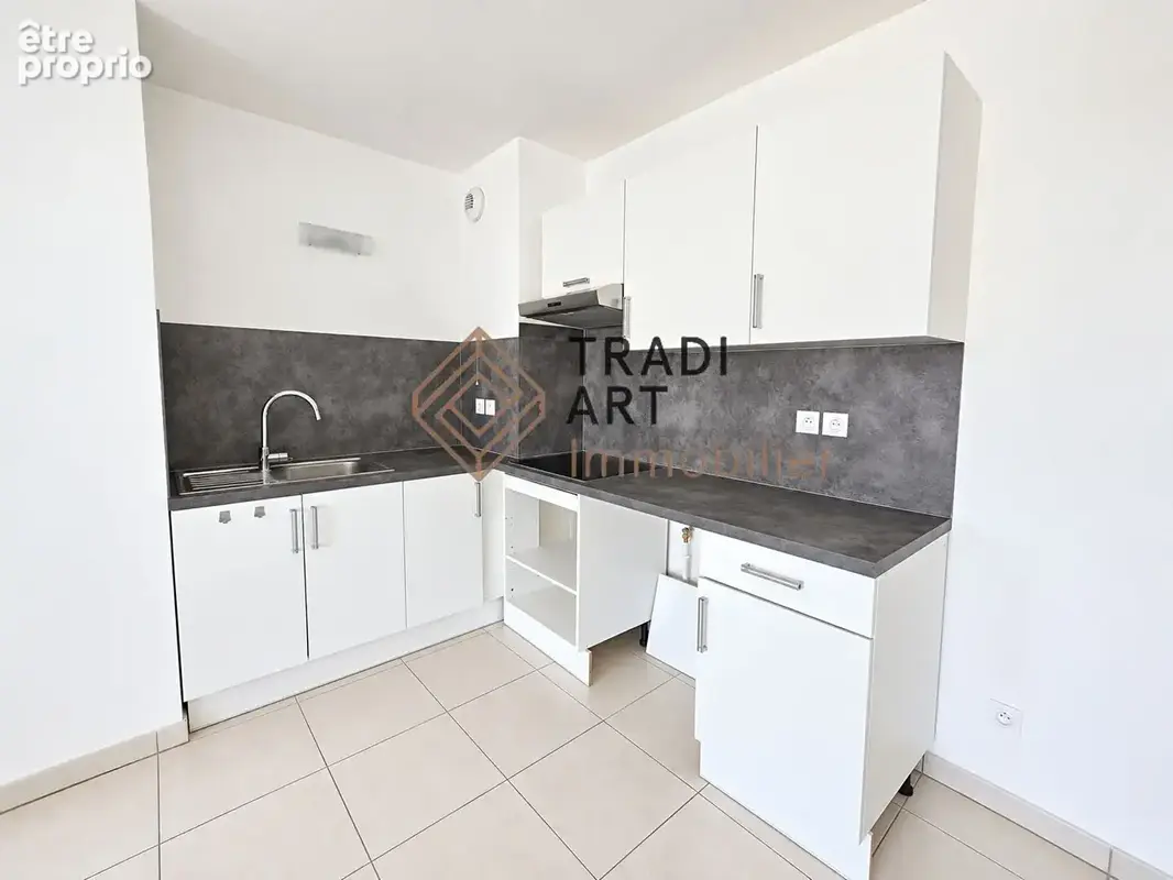 Appartement Sainte Genevieve Des Bois 3 pièce(s) 61.73 m2 - photo 2