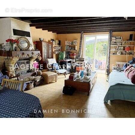 Maison 124 m² à Villefranche  - photo 3