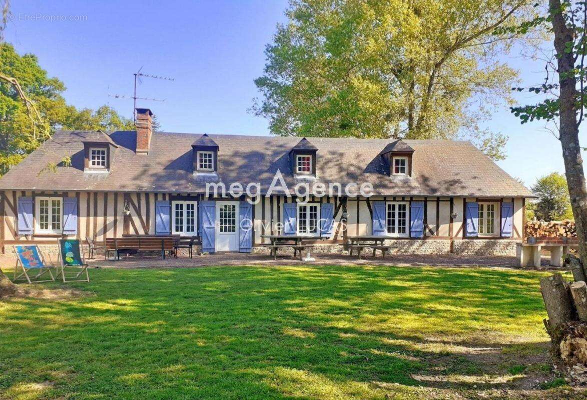 Maison à SAINT-ETIENNE-L&#039;ALLIER