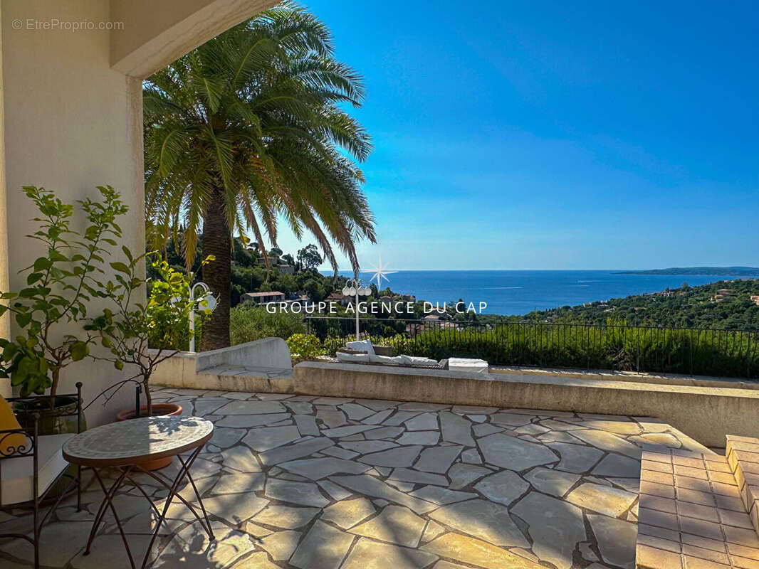 Maison à LES ISSAMBRES