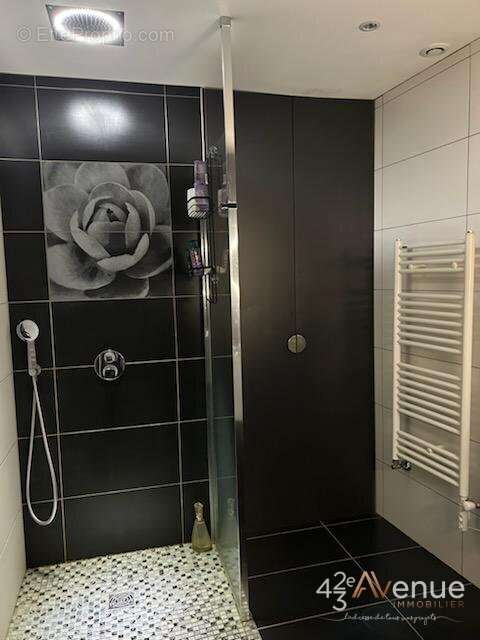 Maison à LA TALAUDIERE