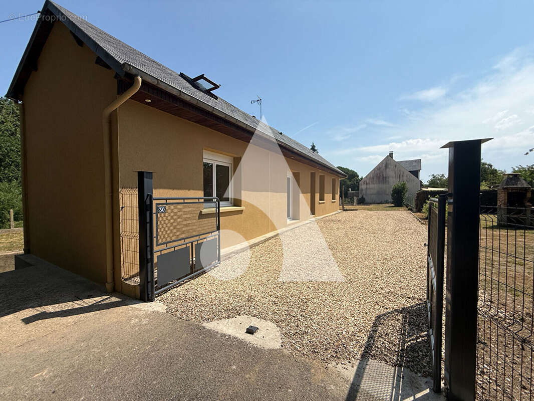 Maison Familiale entièrement rénovée - 102m2 - Terrain divisible - Evreux - photo 11