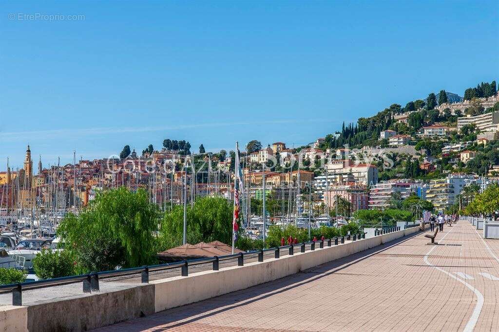 Appartement à MENTON