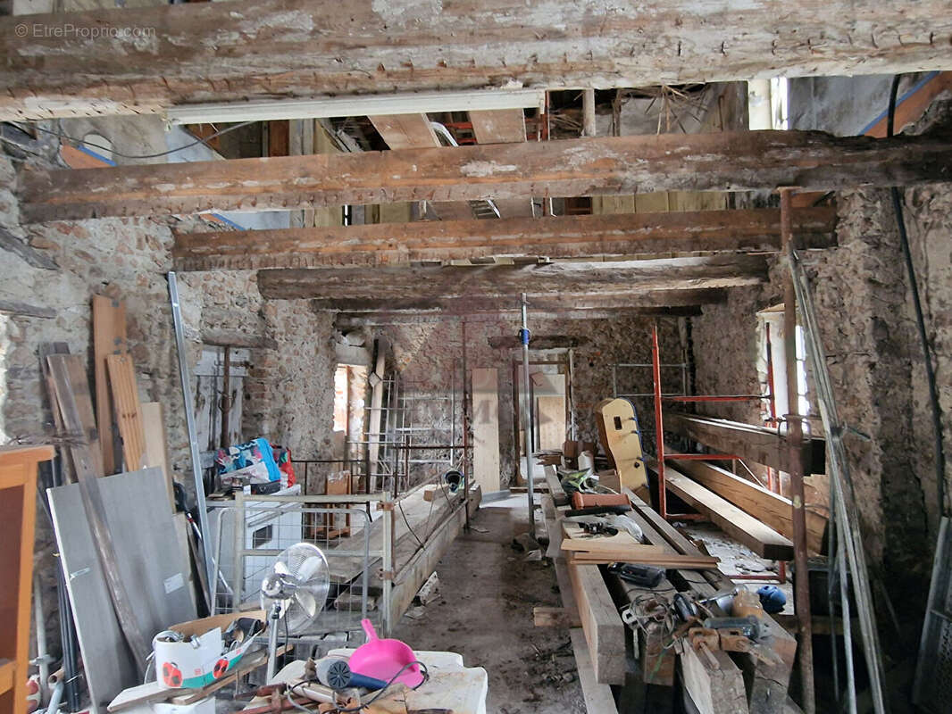 Maison à ROBIAC-ROCHESSADOULE