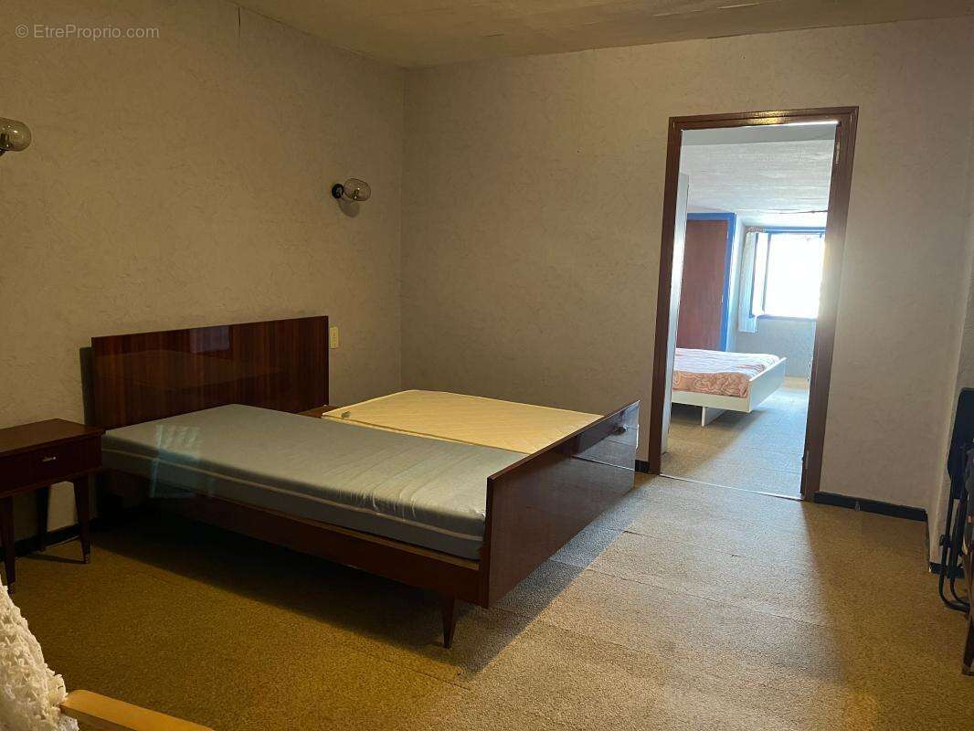 Maison à VILLEVEYRAC