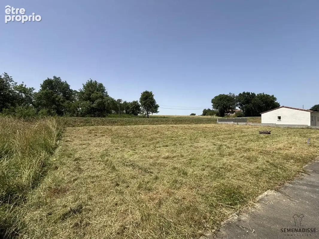 Terrain 500 m² à Saint-Clar-De-Riviere  - photo 6