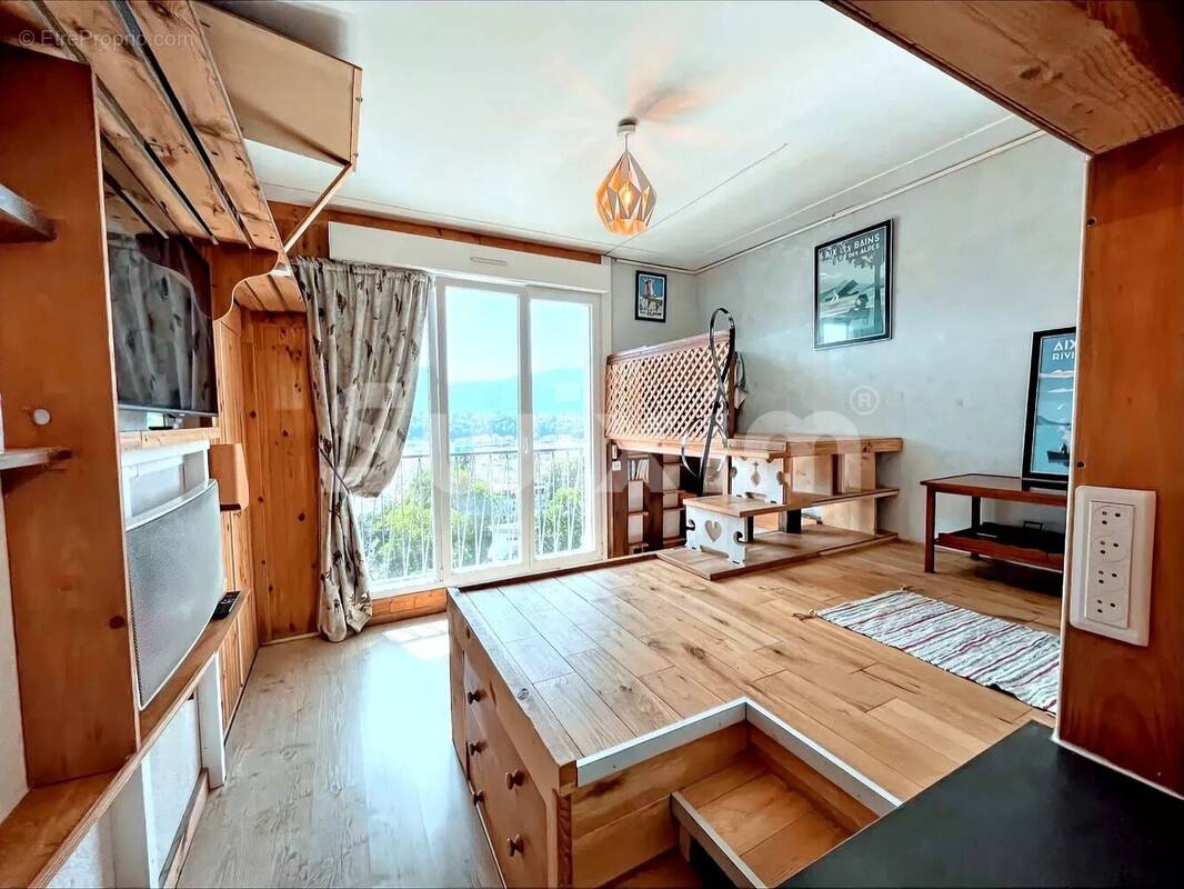 Appartement à AIX-LES-BAINS