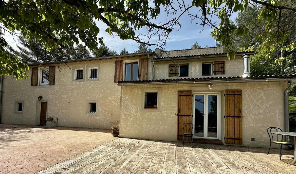 Photo 4 - Maison à SIMIANE-COLLONGUE
