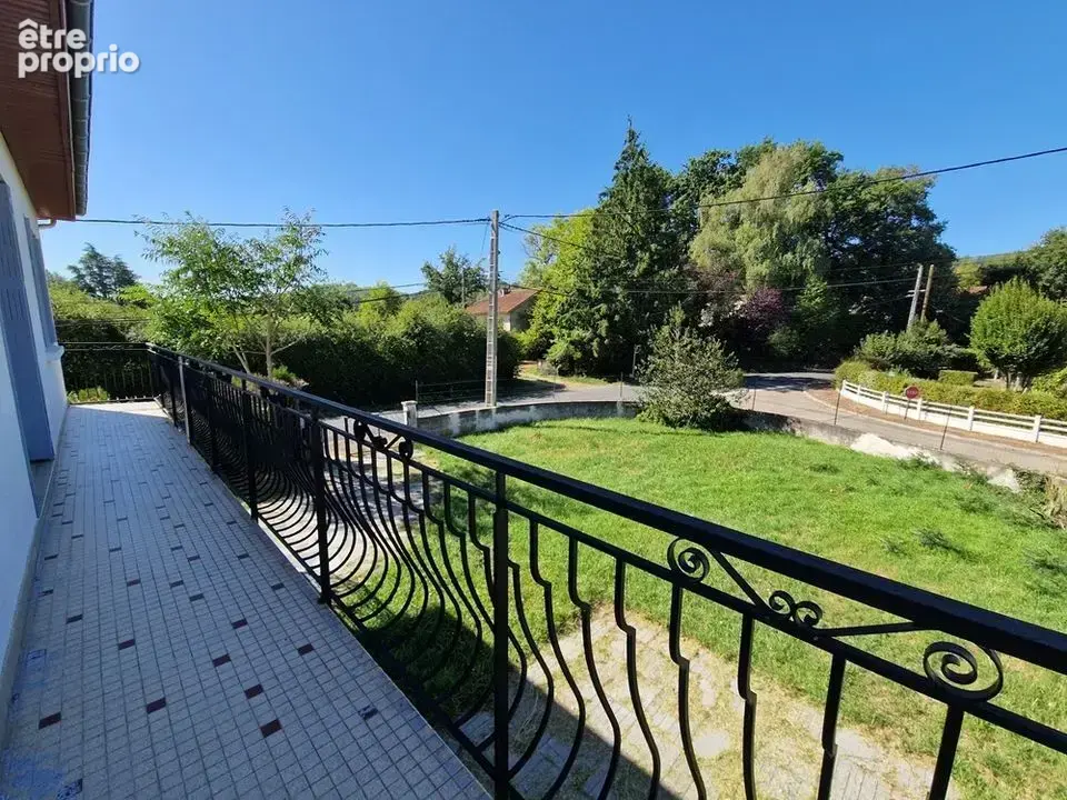 Maison 6 pièces 111 m² à vendre à Vichy (03200) - photo 6