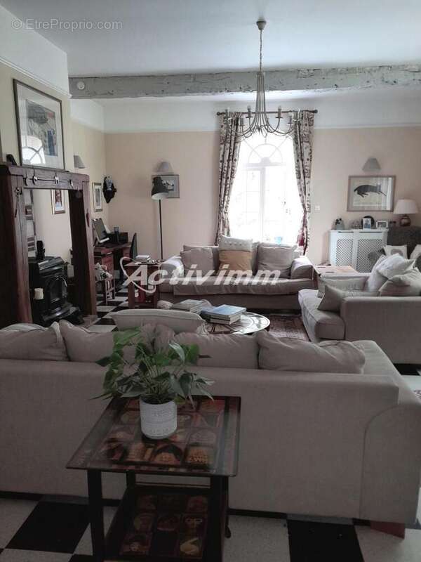 4235s (2) - Maison à ARGOULES