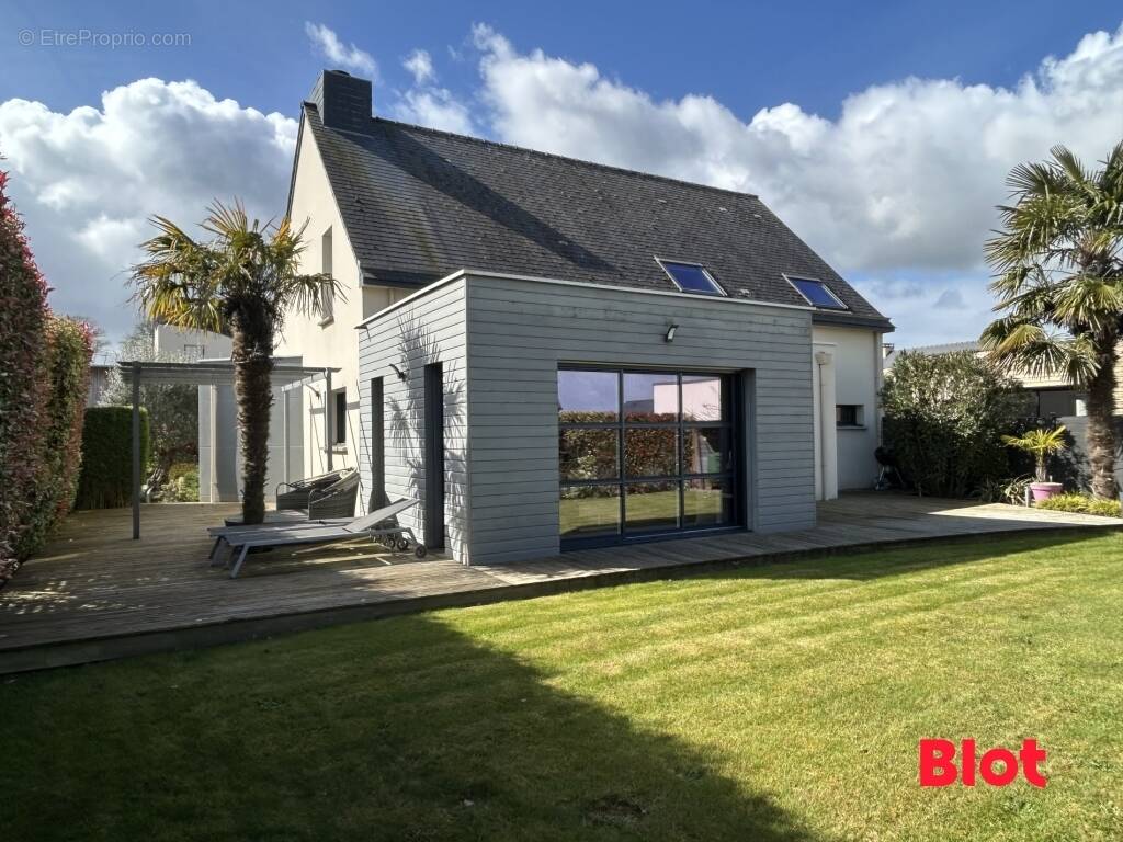 Maison à LA BOUEXIERE