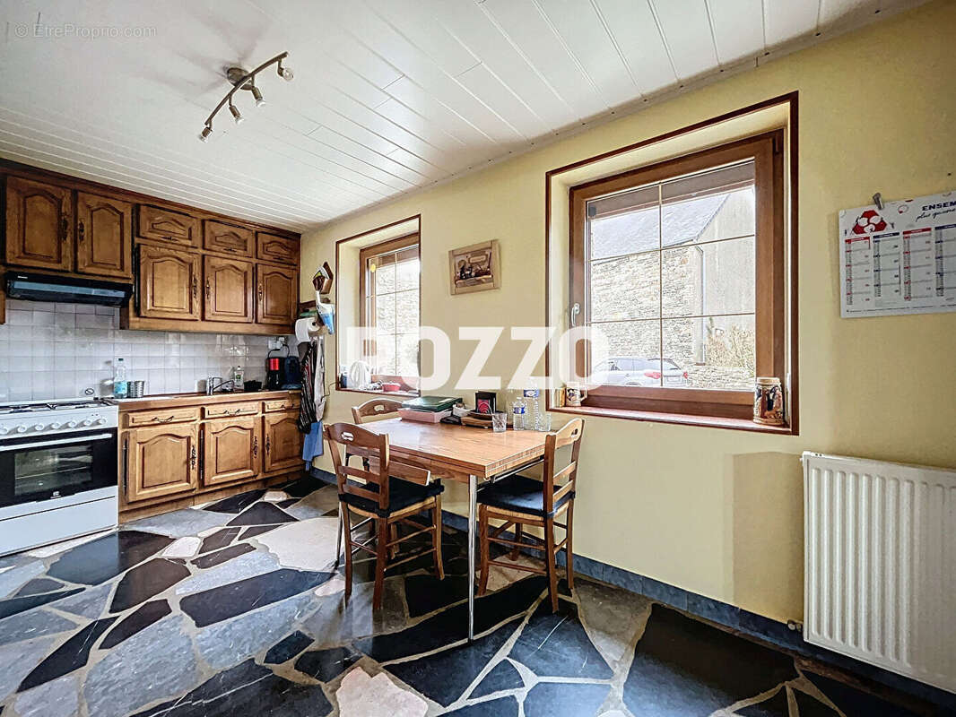 Maison à LES MOITIERS-D&#039;ALLONNE