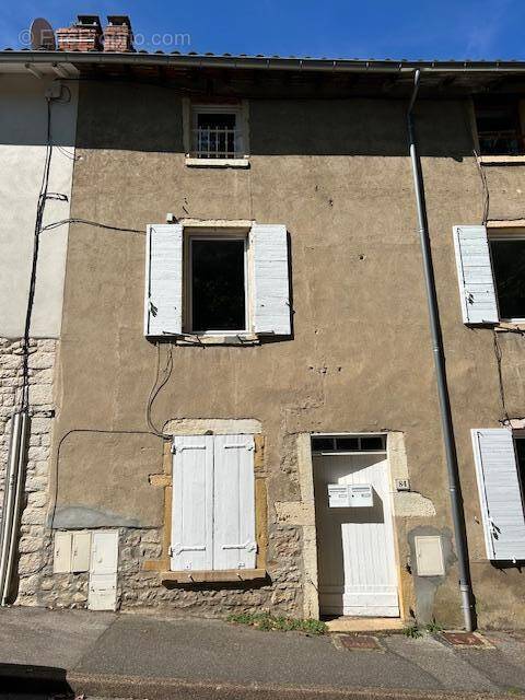   - Maison à CHASSELAY