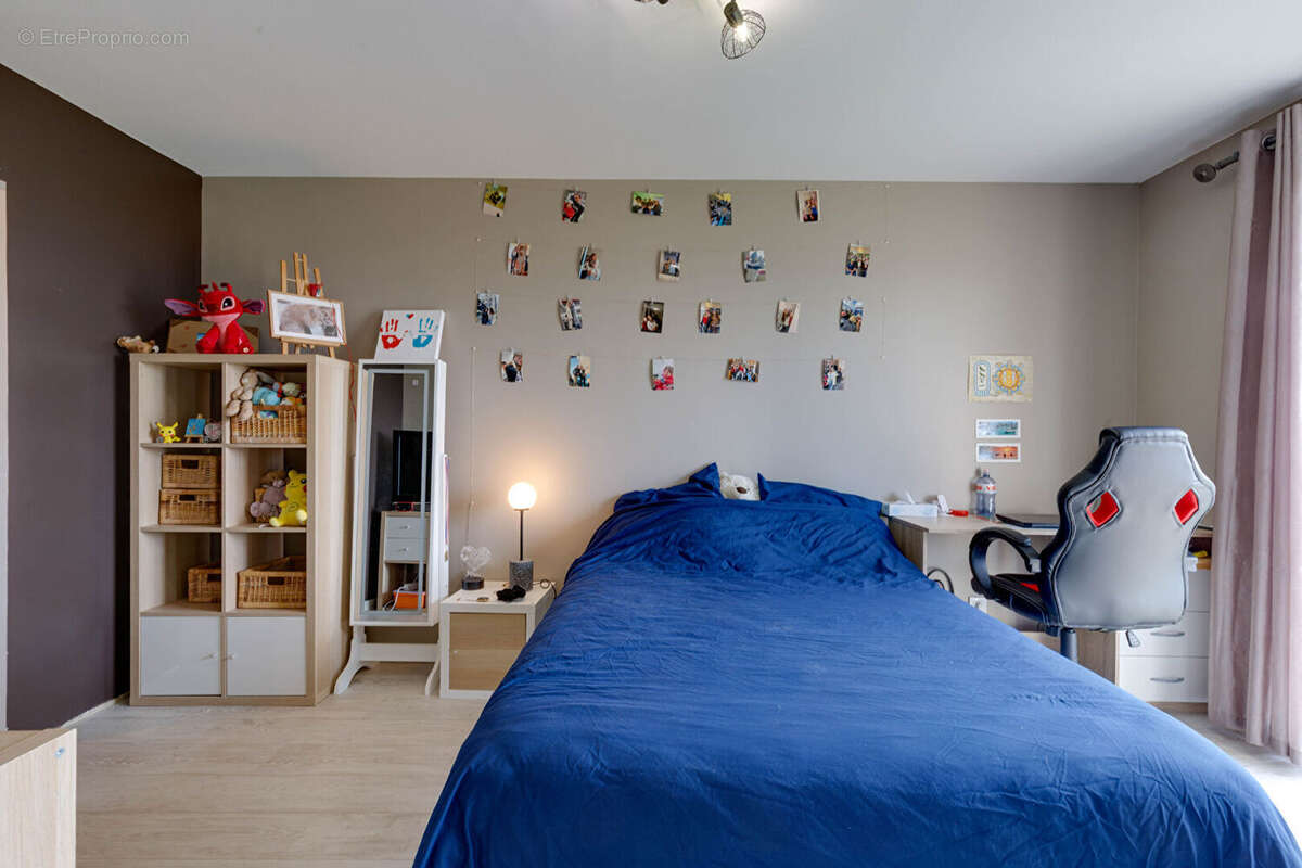 Maison à SAINT-CERGUES