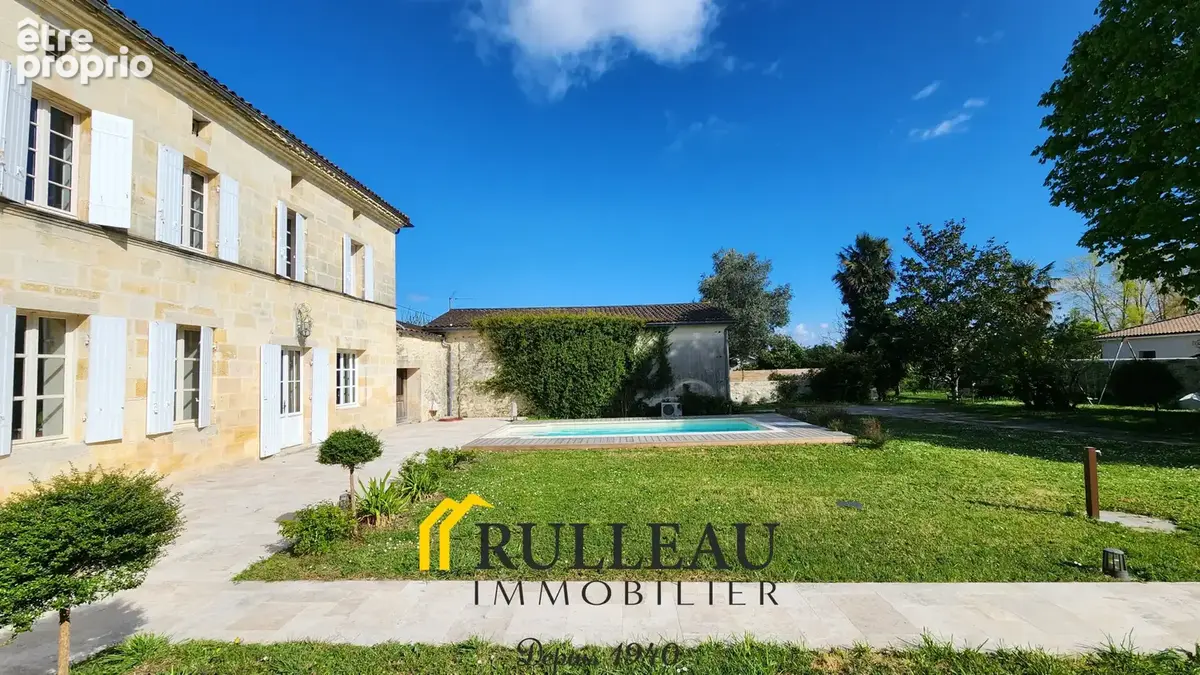 Propriete en pierre - saint andre de cubzac centre - 220m2 - terrain 1300m2 - piscine. - photo 5