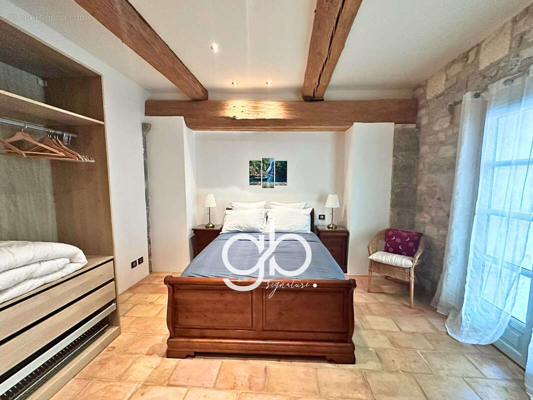 Maison à LES MATELLES