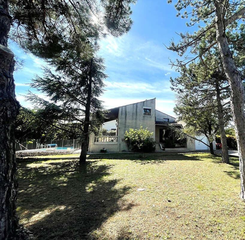 Maison à JONQUERETTES