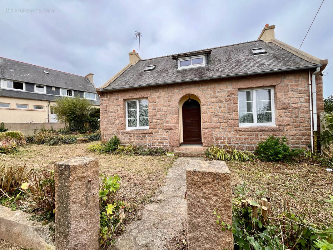 Maison à TREBEURDEN