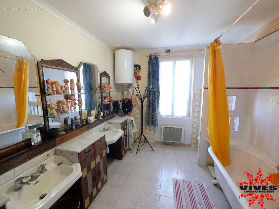 Maison à CAPESTANG