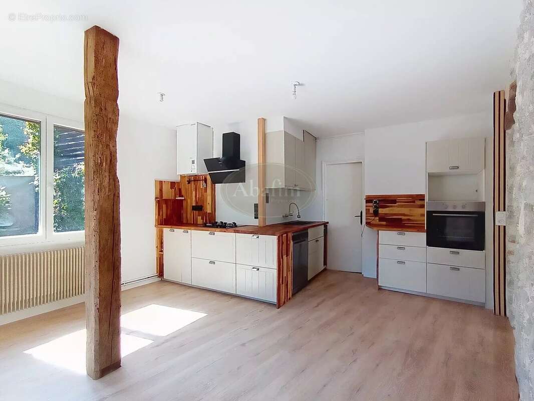 Maison à LA BASTIDE-DU-SALAT