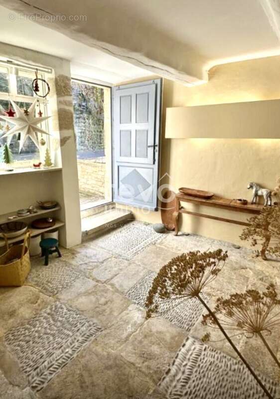 Maison à CRILLON-LE-BRAVE