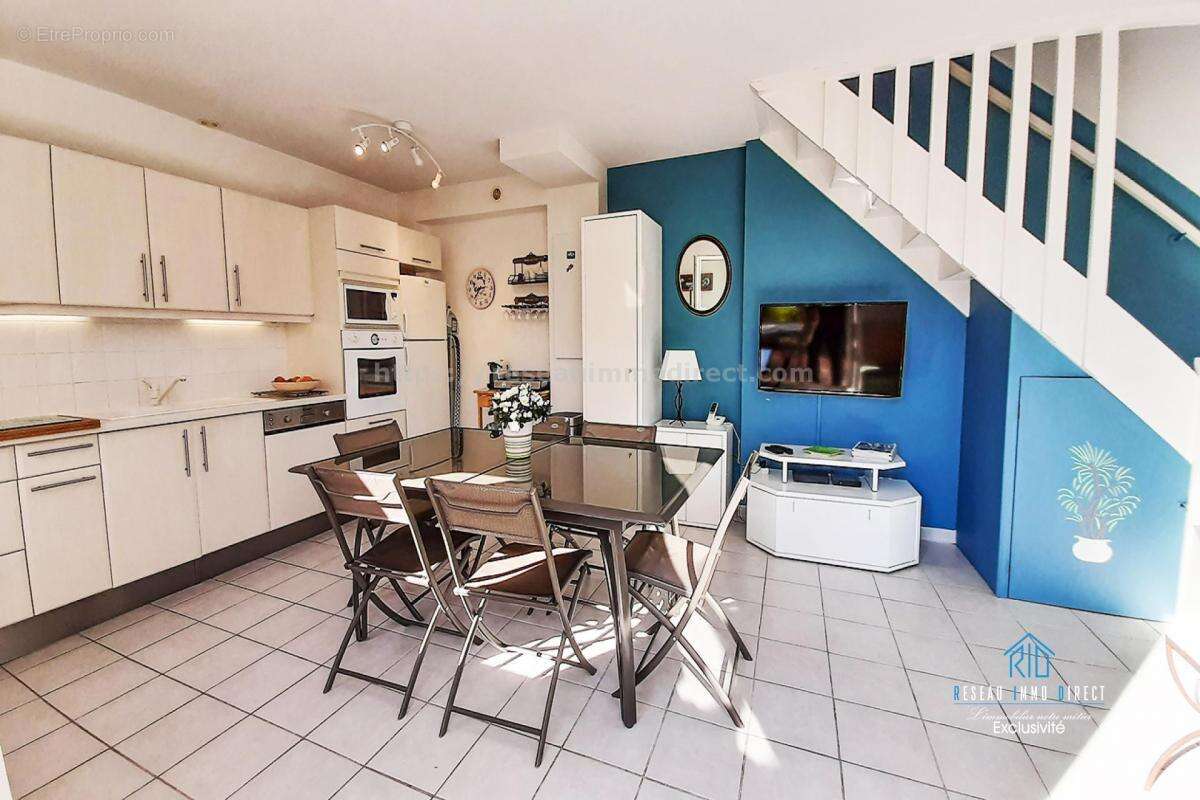 Maison à LA LONDE-LES-MAURES